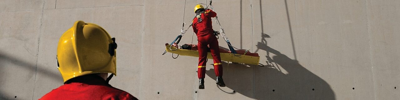 HSSE rescue training exercise at a refinery