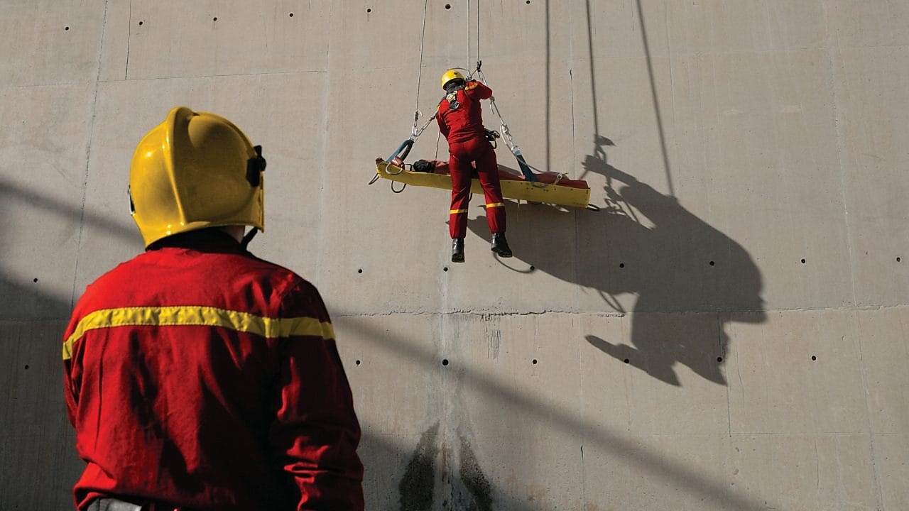 HSSE rescue training exercise at a refinery